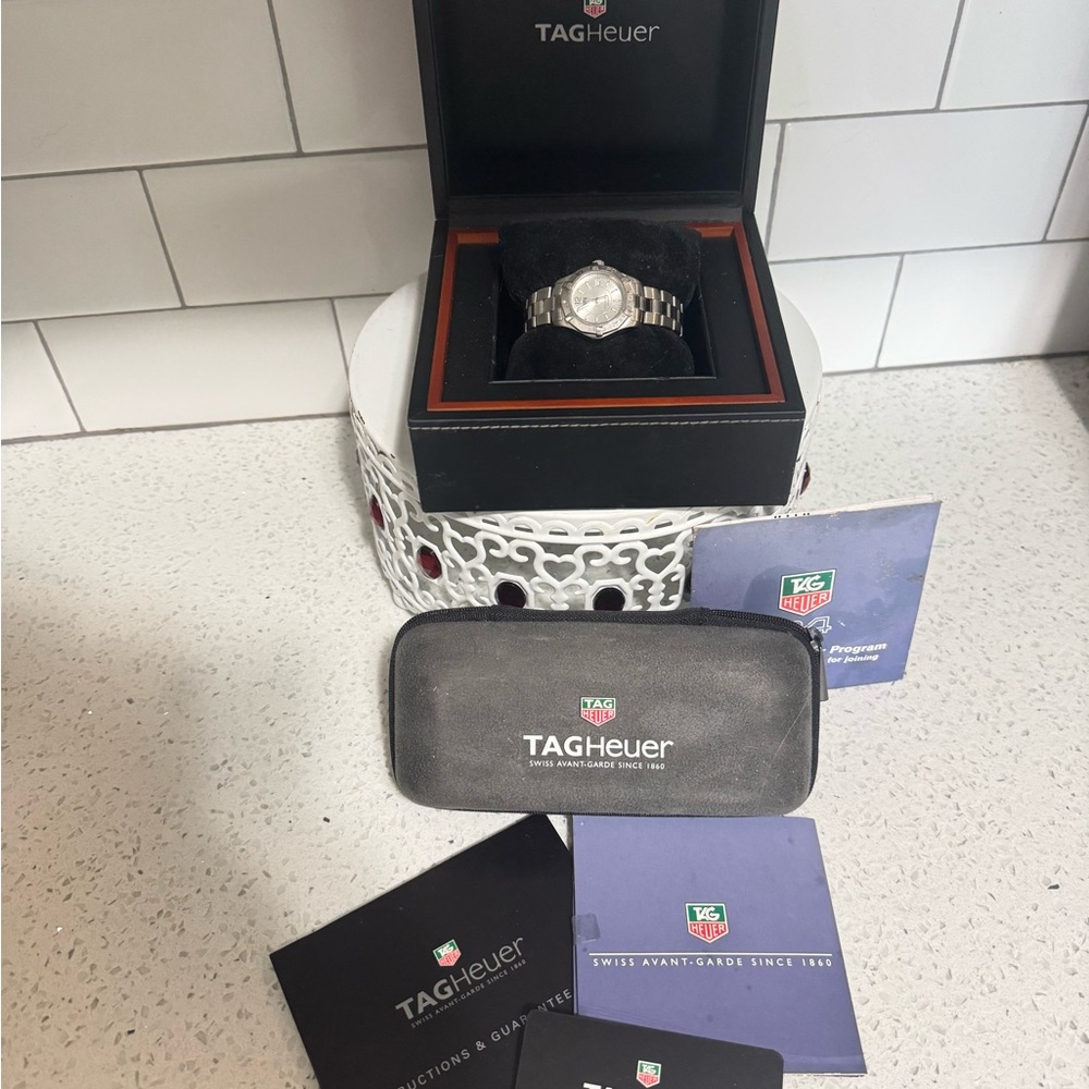 Tag Heuer Silver steel Watch Elegant Accessory